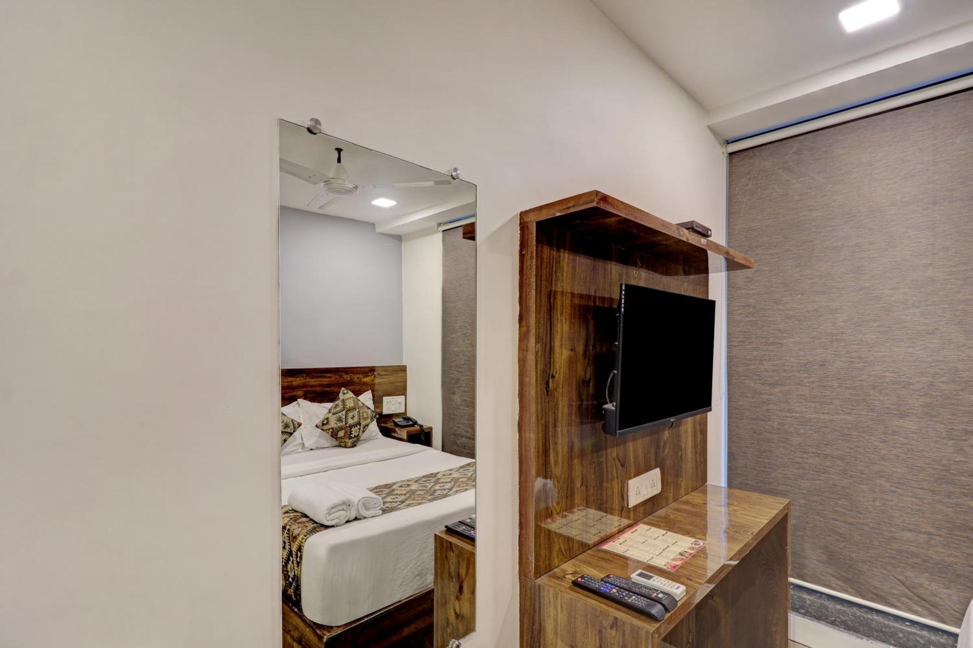 Hotel Merry Gold Βομβάη Εξωτερικό φωτογραφία