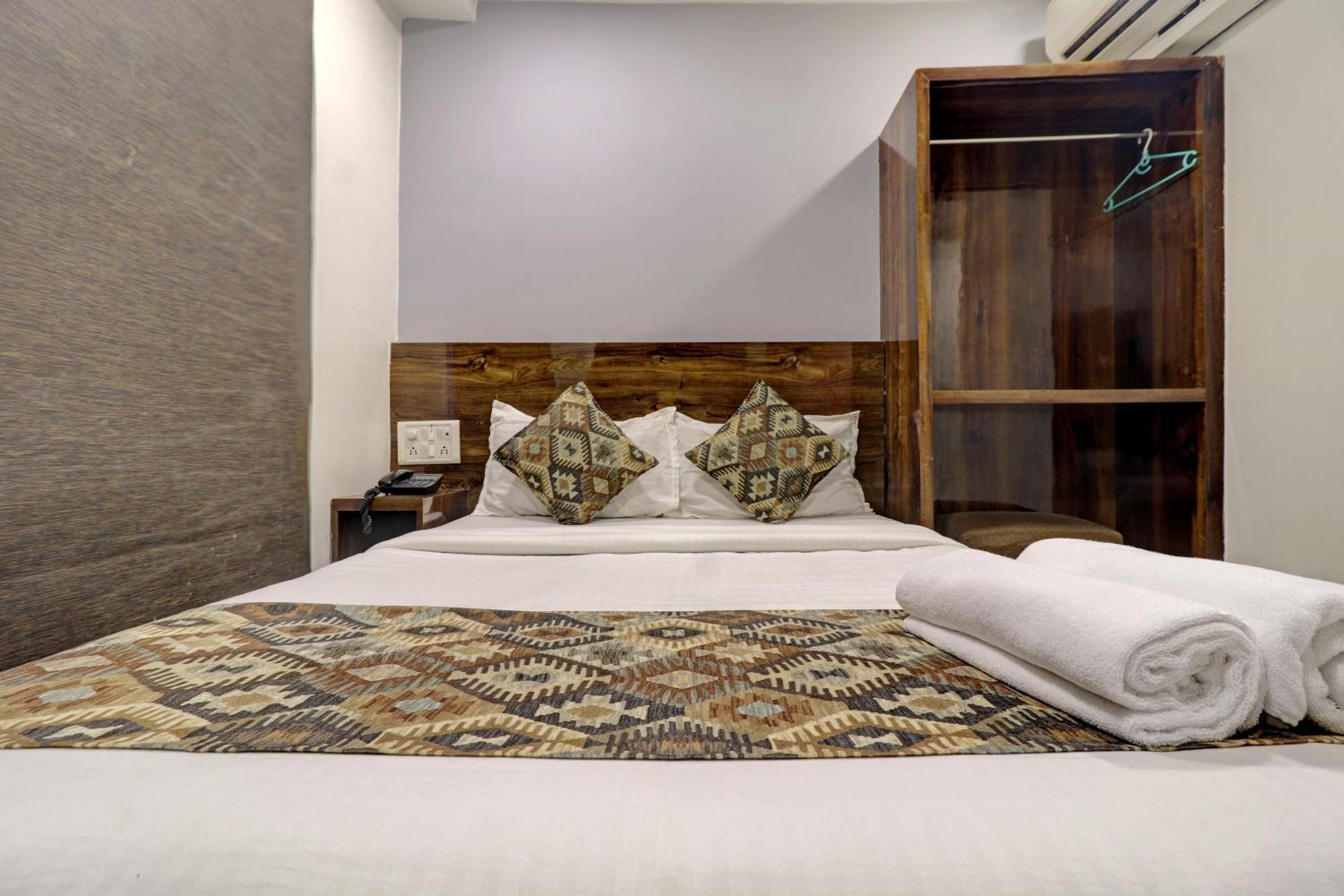Hotel Merry Gold Βομβάη Εξωτερικό φωτογραφία